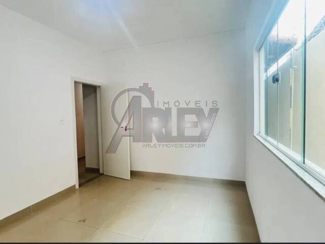 #6397 - CASAS USADA / SBPE para Venda em Montes Claros - MG - 3