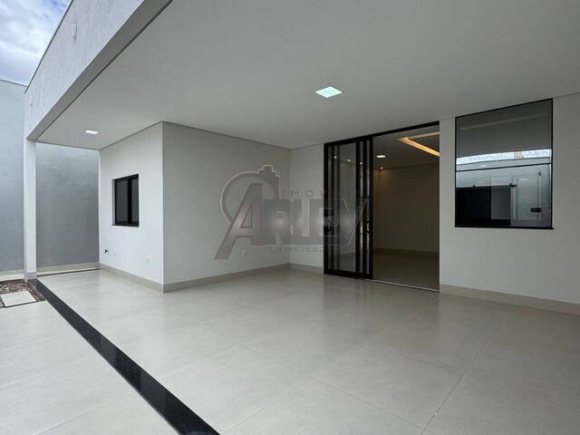 #6404 - CASAS ALTO PADRÃO para Venda em Montes Claros - MG - 3