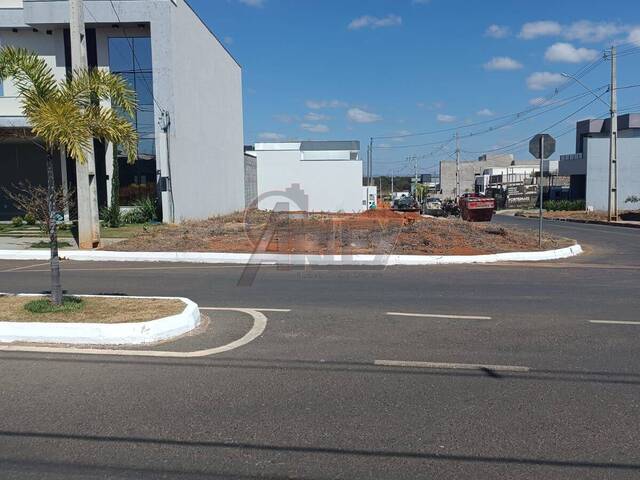 #6435 - LOTES EM CONDOMINIO para Venda em Montes Claros - MG - 2