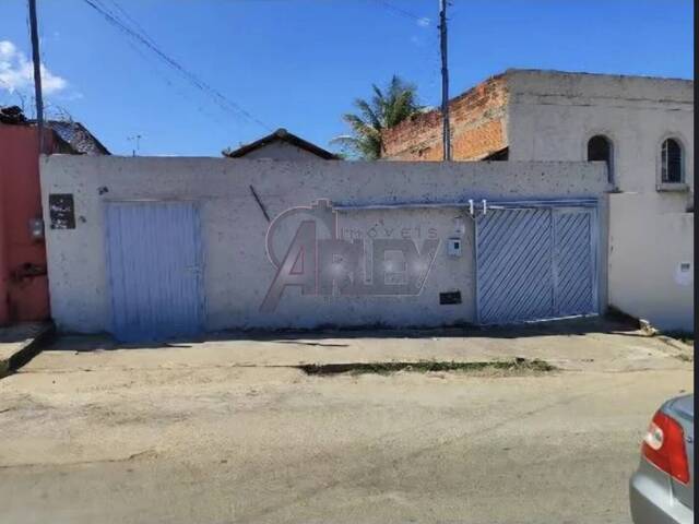 #6441 - CASAS USADA / SBPE para Venda em Montes Claros - MG - 1