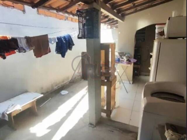 #6441 - CASAS USADA / SBPE para Venda em Montes Claros - MG - 3