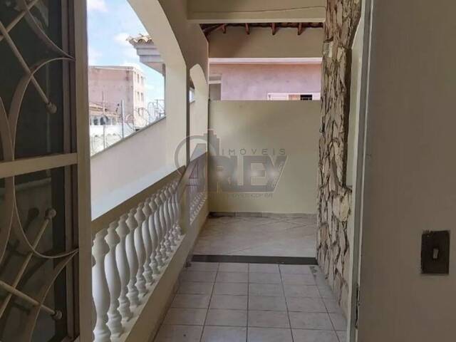 CASAS USADA / SBPE para Venda em Montes Claros - 5