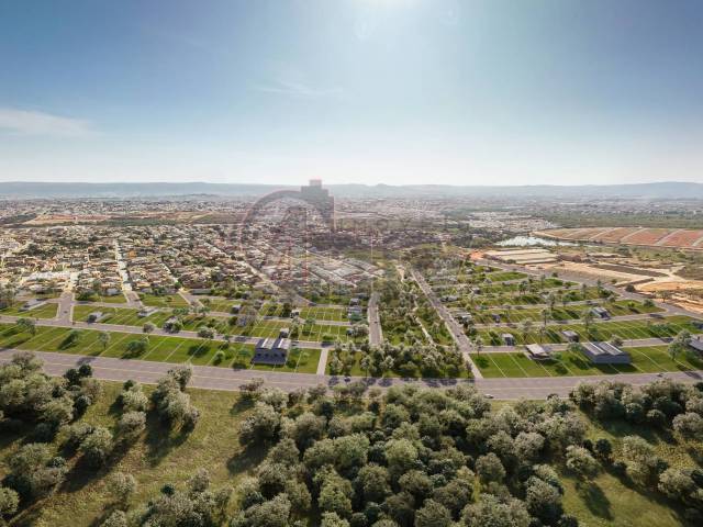 #6453 - LOTES FINANCIADOS para Venda em Montes Claros - MG - 1