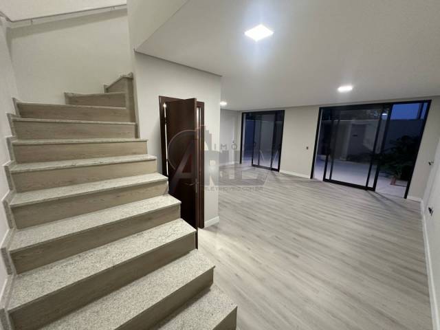 #6479 - CASAS USADA / SBPE para Venda em Montes Claros - MG - 3