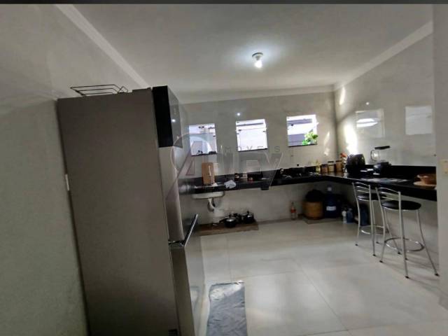 #6500 - CASAS USADA / SBPE para Venda em Montes Claros - MG - 3