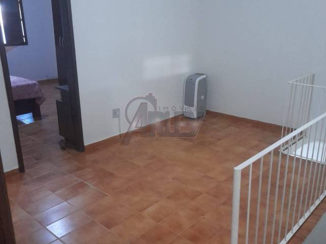 CASAS USADA / SBPE para Venda em Montes Claros - 4