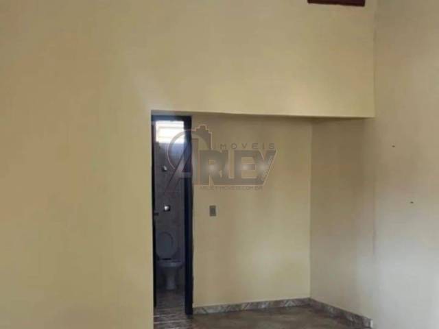 #6505 - CASAS USADA / SBPE para Venda em Montes Claros - MG - 3