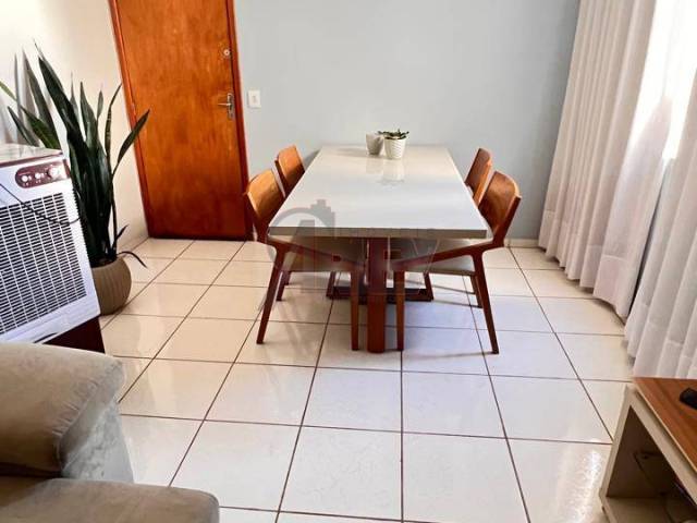 #6520 - APARTAMENTO USADO para Venda em Montes Claros - MG - 1