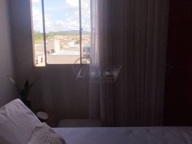 APARTAMENTO USADO para Venda em Montes Claros - 4