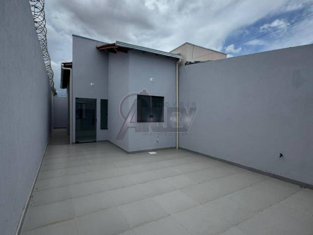 Venda em Interlagos - Montes Claros