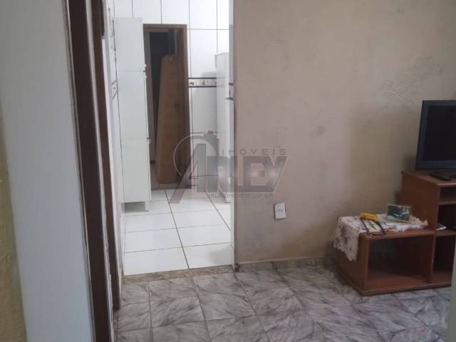 CASAS USADA / SBPE para Venda em Montes Claros - 4