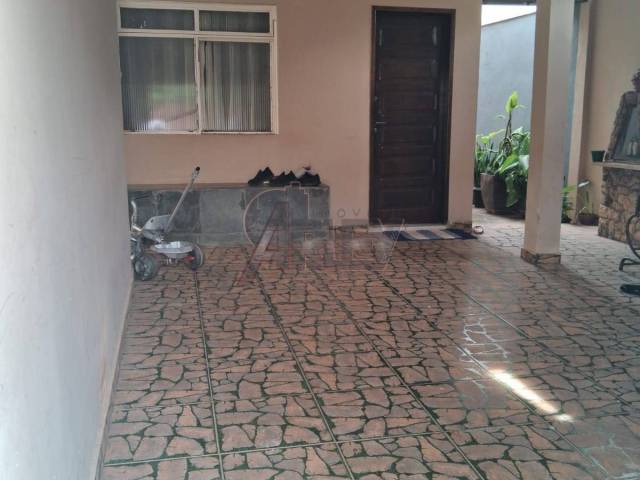 CASAS USADA / SBPE para Venda em Montes Claros - 5