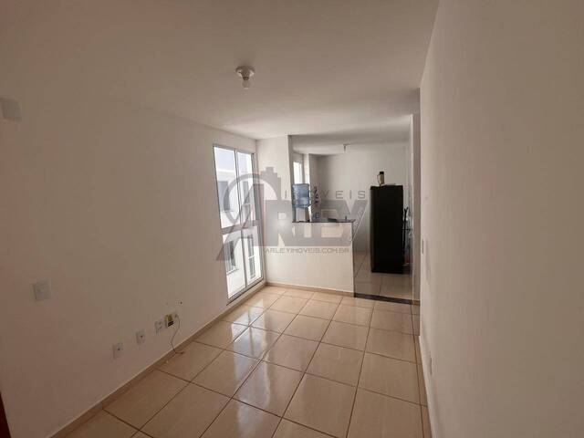 #6560 - CASAS USADA / SBPE para Venda em Montes Claros - MG - 1