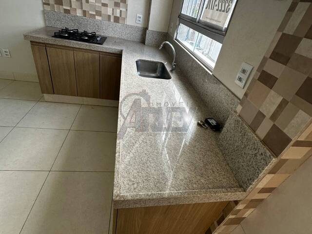 #6575 - APARTAMENTO USADO para Venda em Montes Claros - MG - 3