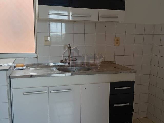 APARTAMENTO USADO para Venda em Montes Claros - 5
