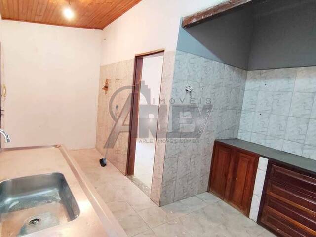 #6616 - CASAS USADA / SBPE para Venda em Montes Claros - MG - 3