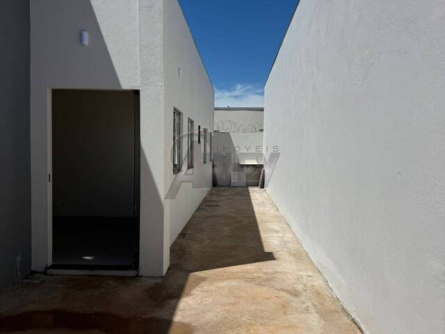 #6624 - CASAS USADA / SBPE para Venda em Montes Claros - MG - 3