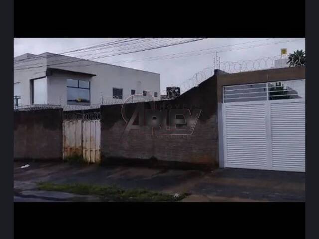 #6626 - LOTES PARTICULAR para Venda em Montes Claros - MG - 1