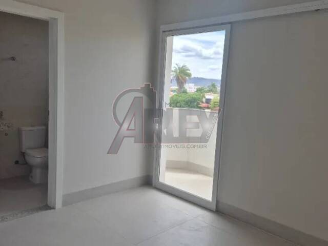 #6629 - APARTAMENTO USADO para Venda em Montes Claros - MG - 3