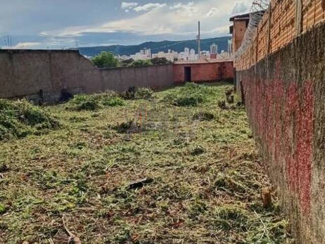 LOTES PARTICULAR para Venda em Montes Claros - 4
