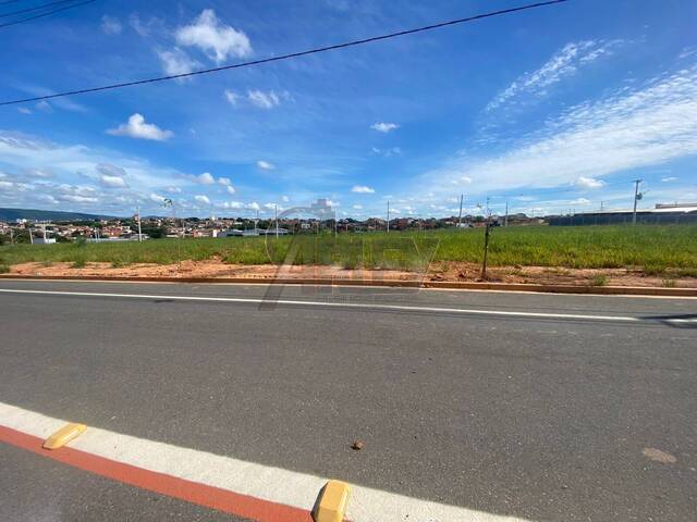 LOTES PARTICULAR para Venda em Montes Claros - 5