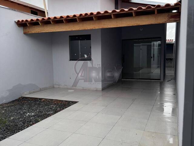 #6637 - CASAS USADA / SBPE para Venda em Montes Claros - MG - 1