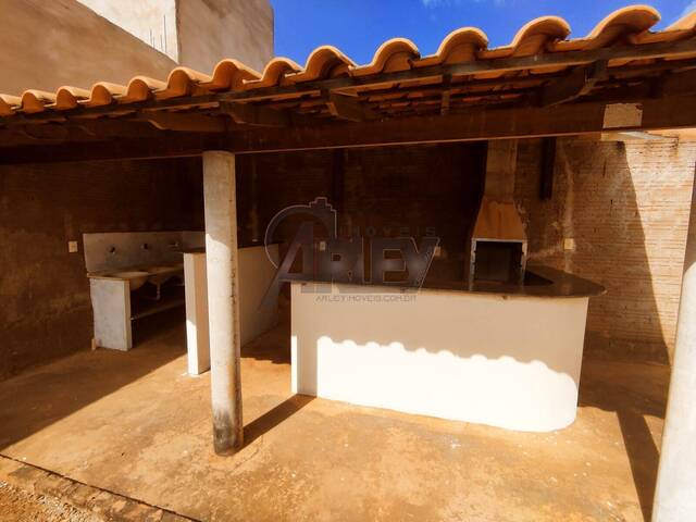 #6665 - CASAS USADA / SBPE para Venda em Montes Claros - MG - 1