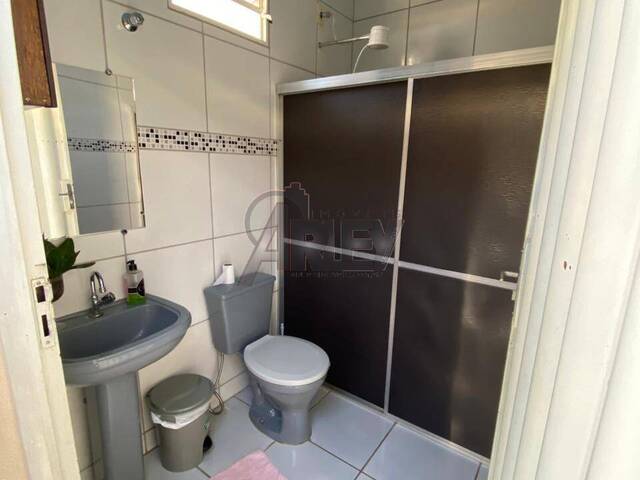 CASAS USADA / SBPE para Venda em Montes Claros - 4