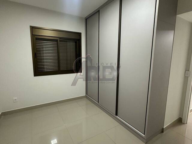 APARTAMENTO USADO para Venda em Montes Claros - 5