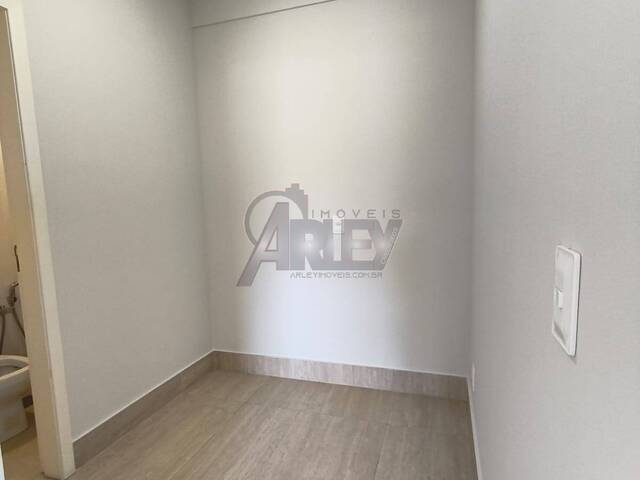 #6687 - APARTAMENTO USADO para Venda em Montes Claros - MG - 2