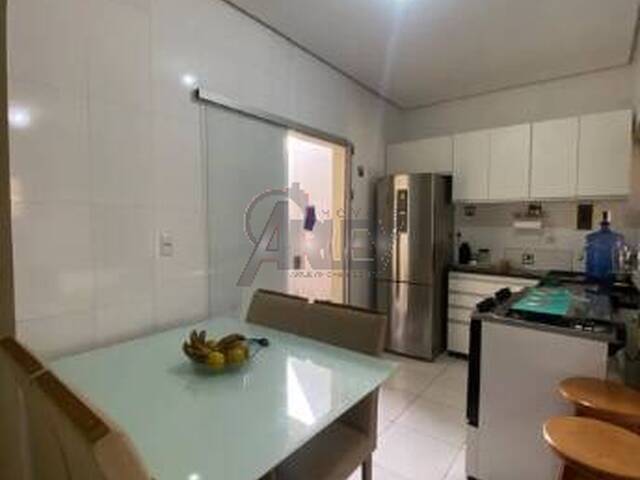 #6692 - CASAS USADA / SBPE para Venda em Montes Claros - MG - 2