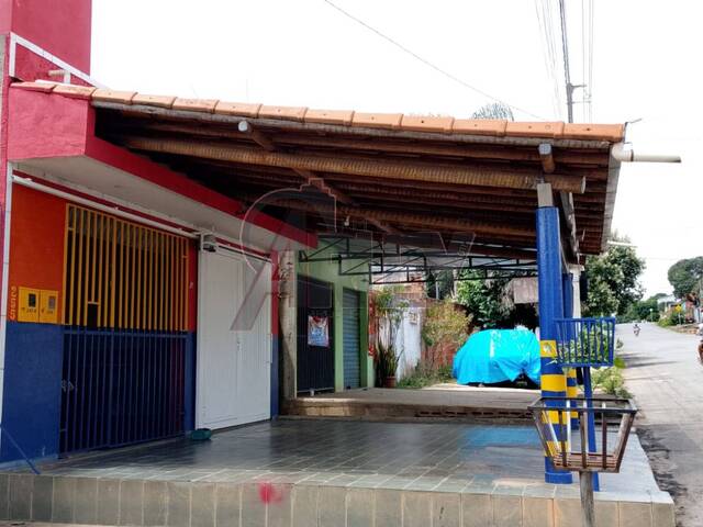 #6704 - CASAS USADA / SBPE para Venda em Montes Claros - MG - 1