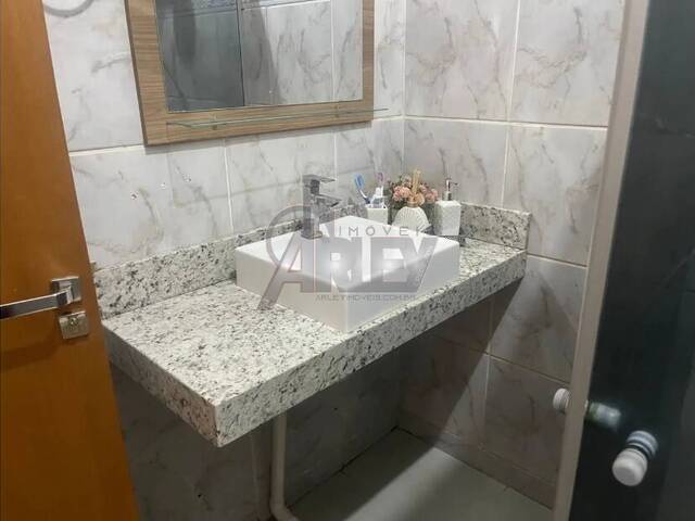 #6710 - CASAS USADA / SBPE para Venda em Montes Claros - MG - 3