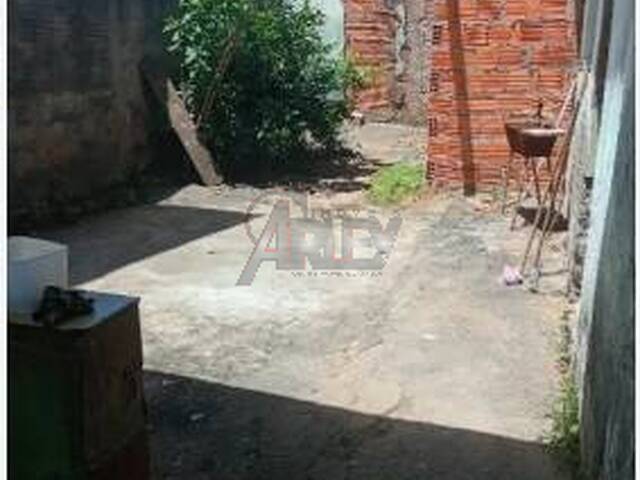 #6713 - CASAS USADA / SBPE para Venda em Montes Claros - MG - 3