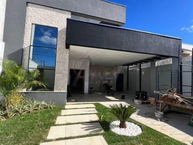 #6714 - CASAS ALTO PADRÃO para Venda em Montes Claros - MG - 1