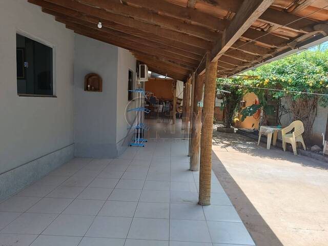 #6721 - CASAS USADA / SBPE para Venda em Montes Claros - MG - 3