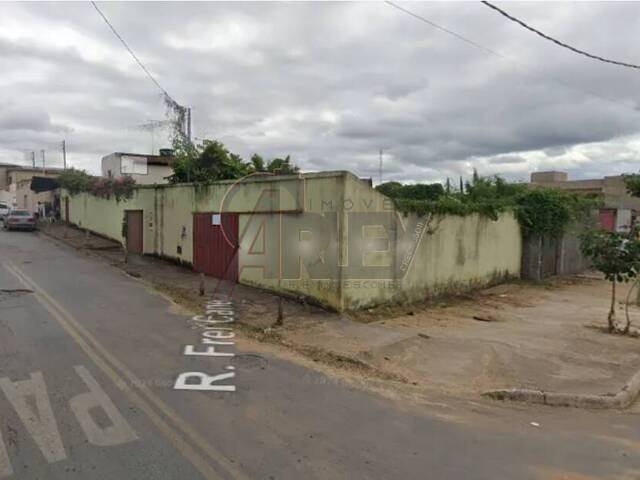 #6730 - LOTES PARTICULAR para Venda em Montes Claros - MG - 2