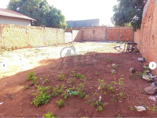 #6734 - LOTES PARTICULAR para Venda em Montes Claros - MG - 2