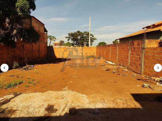 LOTES PARTICULAR para Venda em Montes Claros - 5