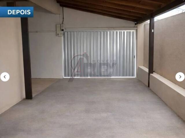 CASAS USADA / SBPE para Venda em Montes Claros - 4