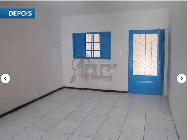 CASAS USADA / SBPE para Venda em Montes Claros - 5