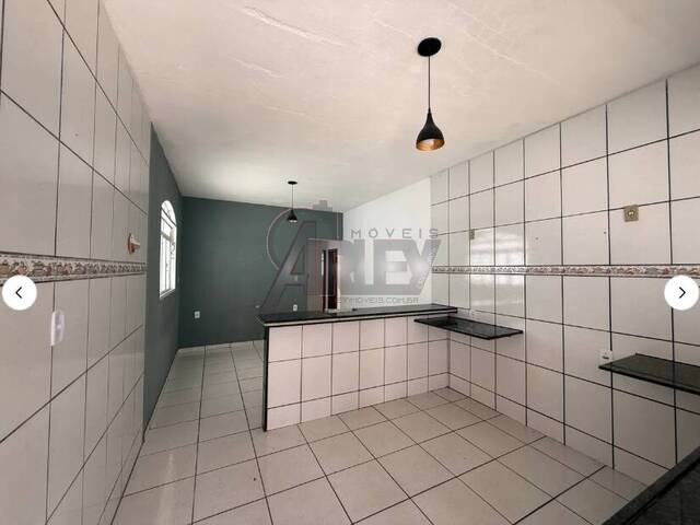 #6736 - CASAS USADA / SBPE para Venda em Montes Claros - MG - 2