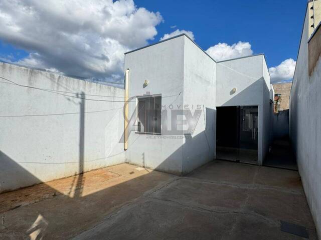 #6748 - MINHA CASA MINHA VIDA para Venda em Montes Claros - MG - 1