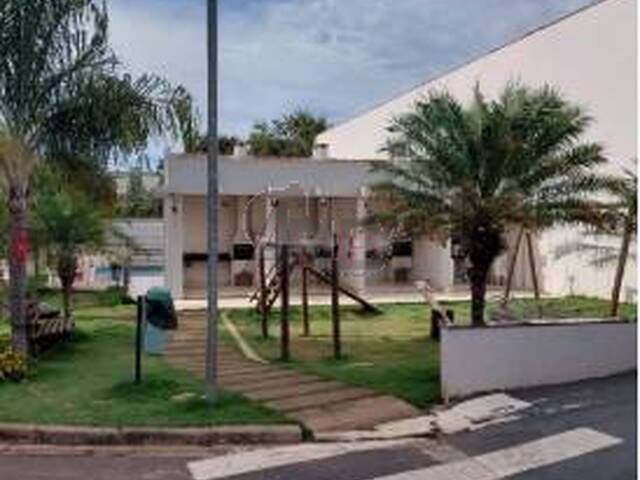 #6762 - APARTAMENTO USADO para Venda em Montes Claros - MG - 1