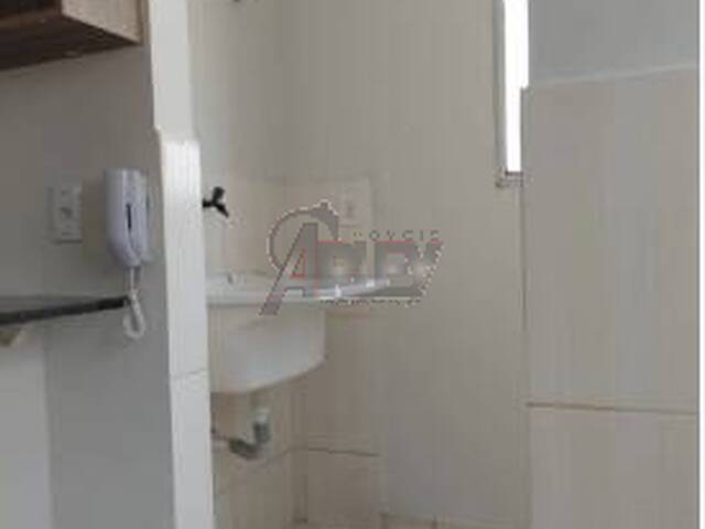 #6762 - APARTAMENTO USADO para Venda em Montes Claros - MG - 2