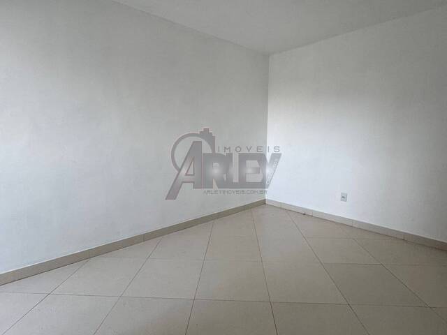 APARTAMENTO USADO para Venda em Montes Claros - 4