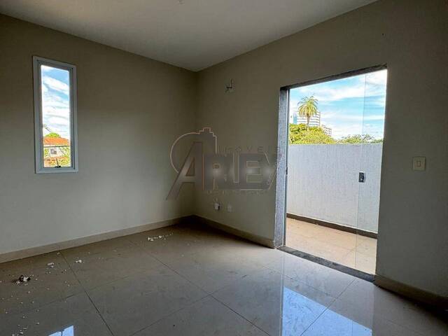 #6770 - APARTAMENTO USADO para Venda em Montes Claros - MG - 1