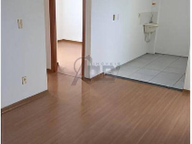 APARTAMENTO USADO para Venda em Montes Claros - 5