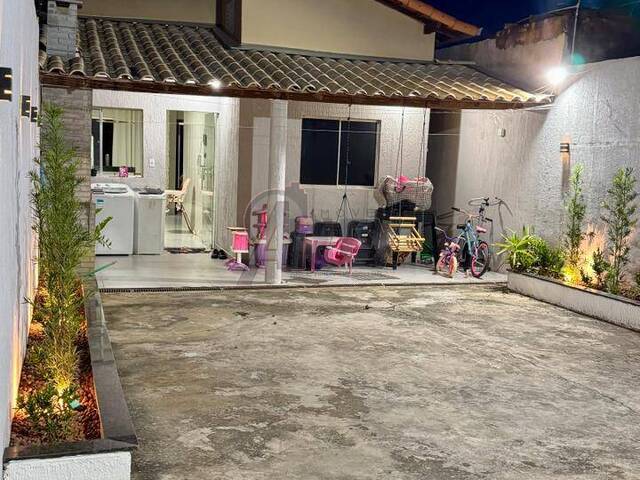 #6800 - CASAS USADA / SBPE para Venda em Montes Claros - MG - 1