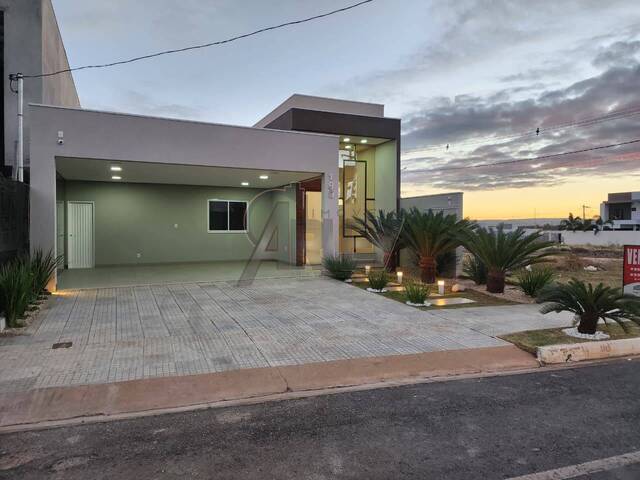 CASAS ALTO PADRÃO para Venda em Montes Claros - 2